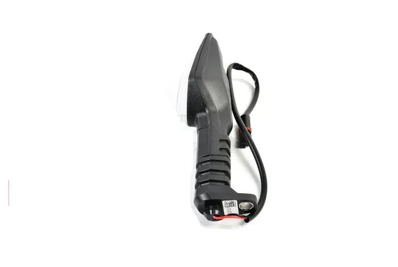 bmw_63138557204_2-820x550.webp