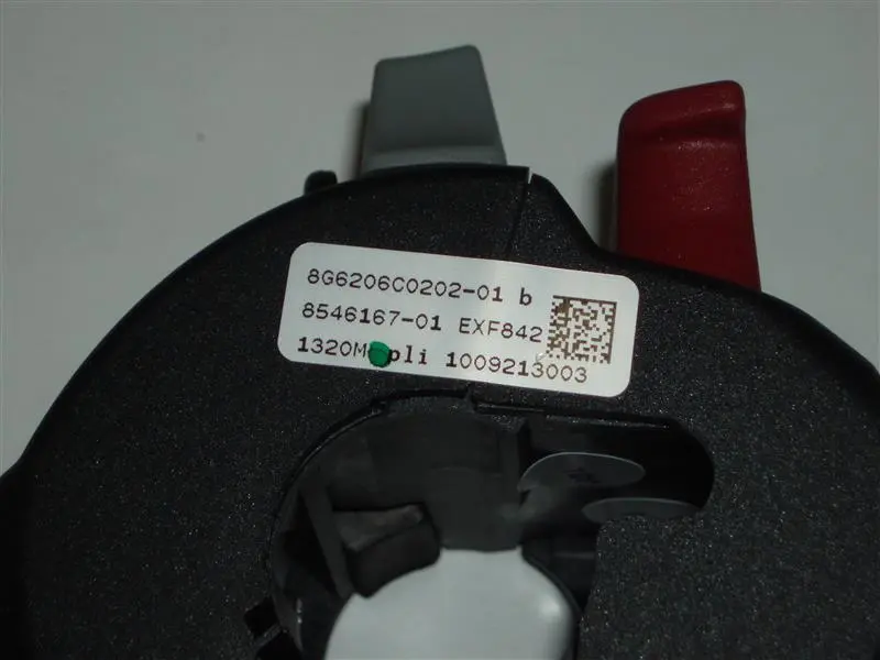 61318546167_3_B.webp