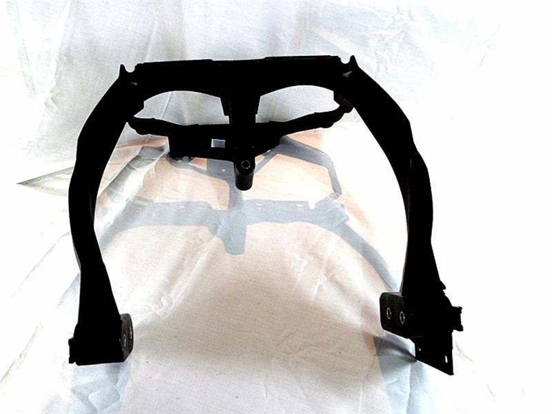[46637694988 AL] SOPORTE FRONTAL F800GS (ARAÑA)