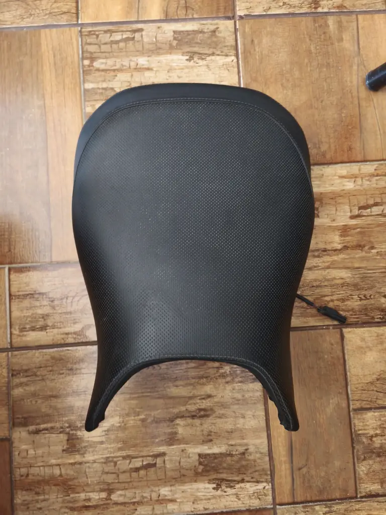 ASIENTO CONDUCTOR R1250