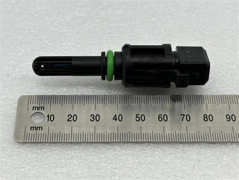 [13629899008] Sensor de temperatura del aire de admisión original 