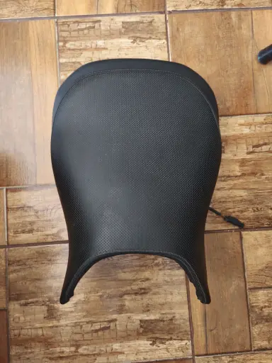 [52539457789 US] ASIENTO CONDUCTOR R1250