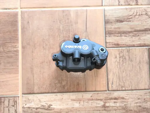 [34118382761 US] Caliper Izquierdo F850 usado